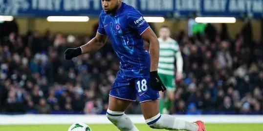 拜仁慕尼黑出奇招！双重突袭切尔西，蓝军两将成德甲新星！