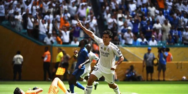 姆巴佩的欧冠之路：挑战金靴的尴尬与荣耀