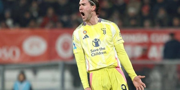 弗拉霍维奇：进球效率力压凯恩和哈兰德，昔日意甲废柴再度崛起