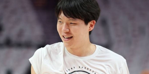 被下放！杨瀚森工作室：加大训练量 增强体能储备