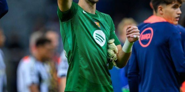 拉什福德痛苦坐地，疑似重创！这场西甲让巴萨球迷心痛无比！