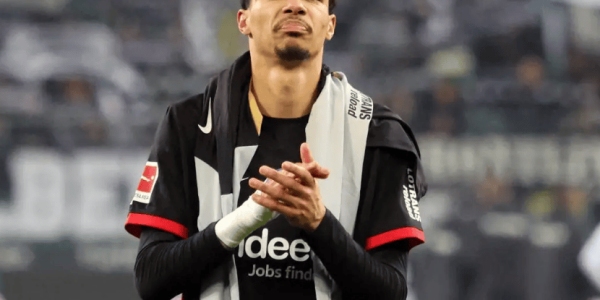 绝了，求购1亿混子前锋！曼联首签曝光！德甲刷数据，恐再次吃亏