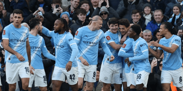 惨案诞生！英超豪门踢疯了：狂轰10球，曼城超级新援处子球