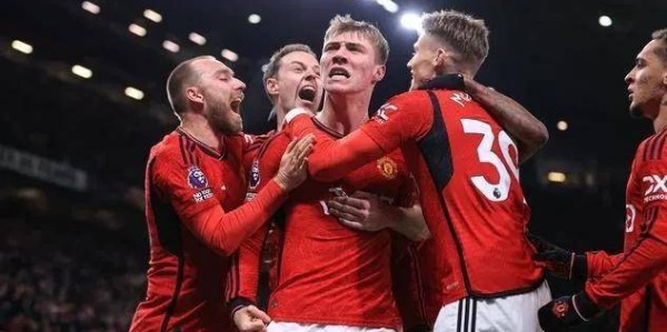 霍伊伦转投那不勒斯，4500万总价绑定欧冠资格，曼联止损离场