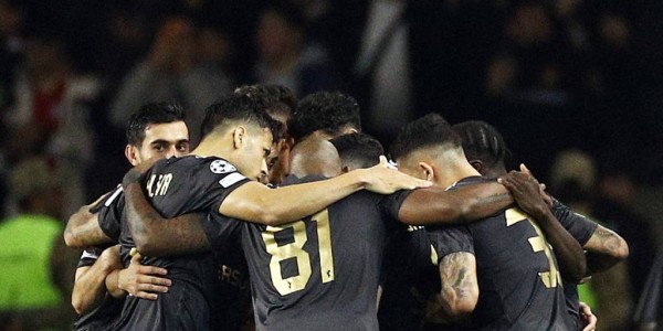 托辛·阿达拉比奥尤：切尔西的无声铁卫，欧冠对决巴萨的关键先生