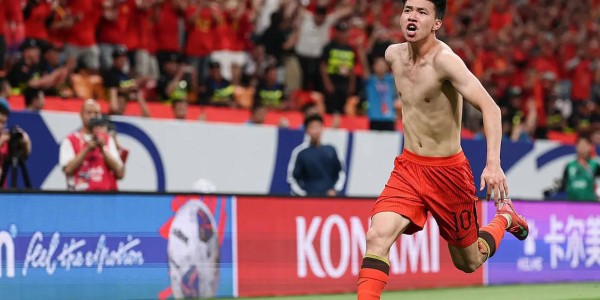 王钰栋留洋计划泡影，无缘西甲，中超生涯暂终止