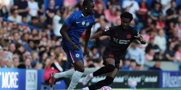 切尔西青训新星泰瑞克·乔治转会告吹，转会市场上的最后一刻反转