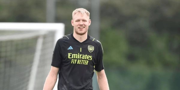 拉姆斯代尔重返首发阵容与大卫.拉亚争夺一号门将位