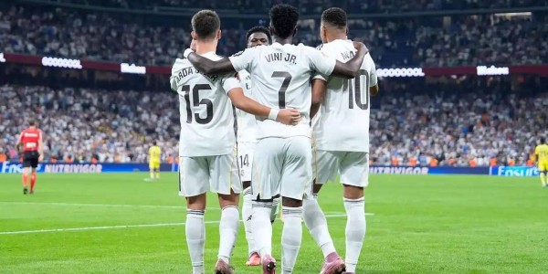 西甲21轮：姆巴佩大鹏展翅，皇马鹰击比利亚雷亚尔