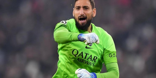 只是抬价？曝曼联将报价2600万英镑求购多纳鲁马，奥纳纳被挂牌甩卖