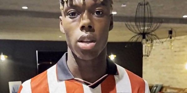 9000万欧！西甲第一长约诞生：22岁巨星涨薪续10年，巴萨愿望落空