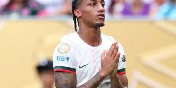 切尔西利物浦面临困境，纪律问题需解决