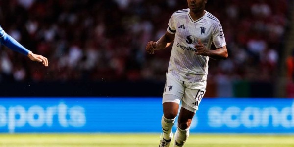 曼联迎战阿森纳最强阵容预测：如果签下本杰明·塞斯科