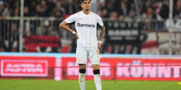 记者：热刺有意药厂后卫因卡皮耶，高额转会费是交易的最大阻碍