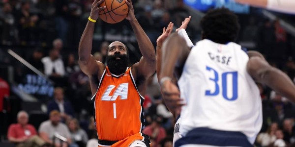 弗拉格35+8哈登空砍29+8+11 独行侠送快船四连败