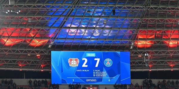 巴黎圣日耳曼客场大胜勒沃库森！恩里克：力争卫冕欧冠、夺得所有冠军！