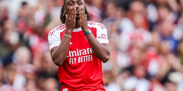 新10号！埃泽圆梦加盟阿森纳 主场见证枪手5球大胜