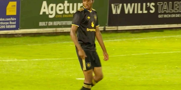 曼联人人皆天才自居？小妖不满被下放预备队锻炼，自认为应是第二中锋