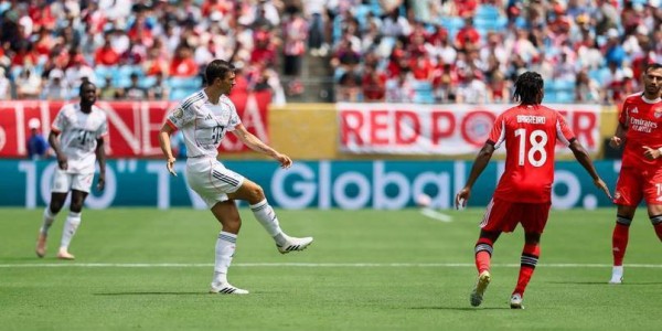 弗拉门戈 VS 拜仁：南美技术流碰德甲巨人，硬实力说话