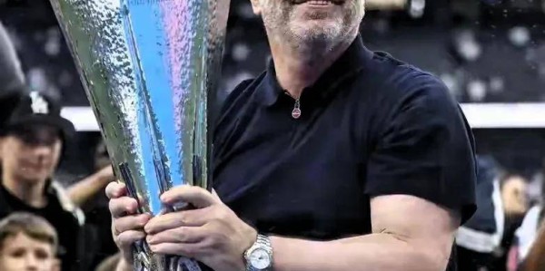 一夜七大官宣！欧洲足坛风云突变，热刺换帅，意甲西甲有新动态