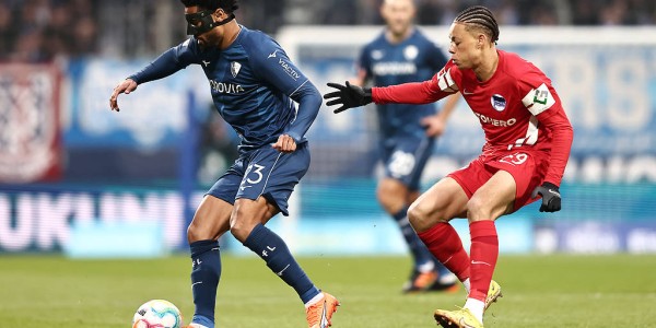 周日032意甲焦点战：AC米兰主场力克佛罗伦萨，2-1奏响胜利凯歌