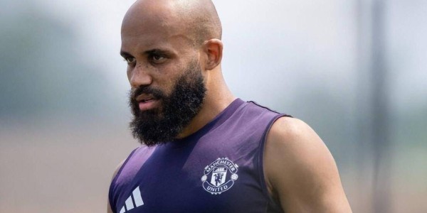 截胡不断！纽卡10心仪目标被利物浦曼城抢走，钱白烧？