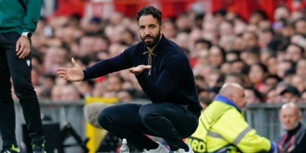 曼晚：没世俱杯没欧冠，曼联只能在休赛期想想怎么赚钱