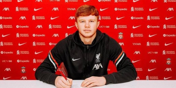 斯蒂芬森：回到利物浦和老将训练感觉很好 乔-戈麦斯指导我踢中卫