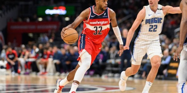 Shams：米德尔顿预计执行新赛季3330万球员选项