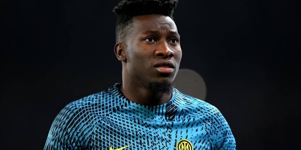 锐评：国米时的奥纳纳强无敌，为何加盟曼联后成了“拖后腿”的？