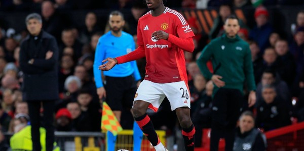 不打不相识！曼联小将海文谈芒特：他说记得交手时我对他犯规