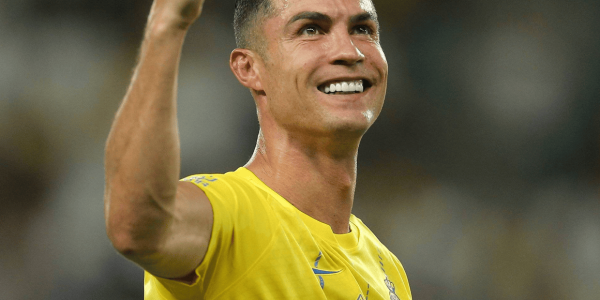 C罗：永不言弃的传奇