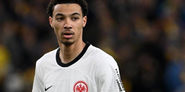 卡瞄准法国锋霸！8000万欧报价被拒，罗马诺证实1亿欧元才成交