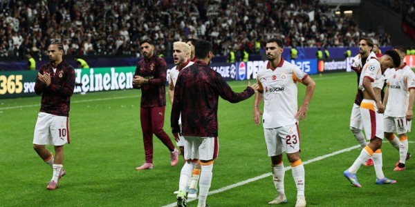 多家英超和德甲球队争抢20岁奥格斯堡中场科穆尔，未来可期！