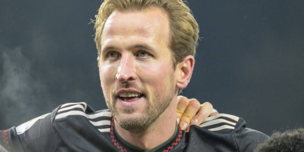 凯恩德甲帽子戏法的背后：76场比赛10次逆天表现，拜仁的秘密武器！