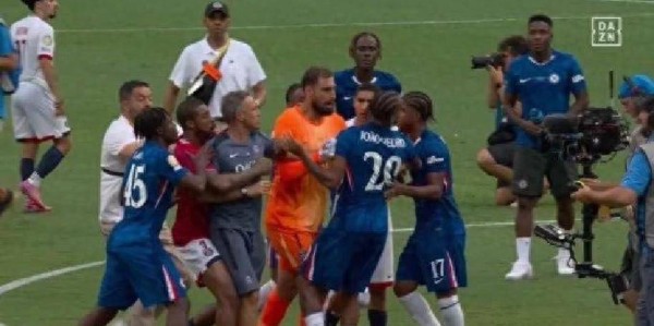 0-3惨败！欧冠冠军巴黎折戟世俱杯，黑马切尔西首夺冠军成大赢家