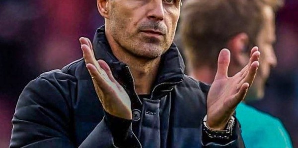 2-0！1-2！阿森纳7场不败登顶英超，利物浦遭切尔西18岁小将绝杀