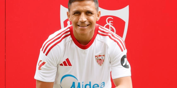 2-1，36岁阿森纳旧将桑切斯一剑封喉，助西甲第12掀翻西甲第7