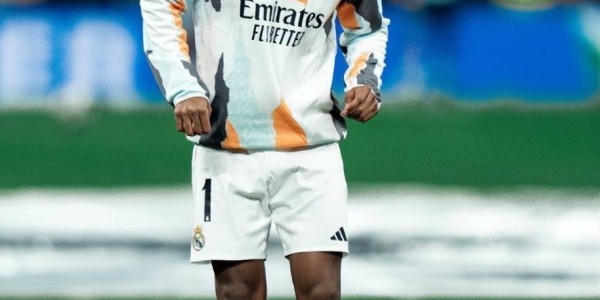 一日西甲动向：皇马开启“家族企业”模式，巴萨门将不再受欢迎