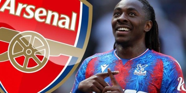 分期！英媒：阿森纳想分期签埃泽&amp;每期2000万 约克雷斯售价7000万