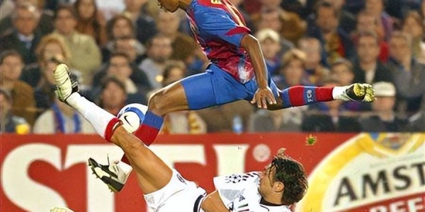 【资料】AC米兰2004-2005赛季欧冠小组赛记录，力压巴萨，F组头名出线