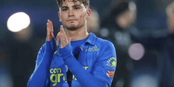 法甲朗斯加入争夺 与佛罗伦萨竞购国米前锋埃斯波西托