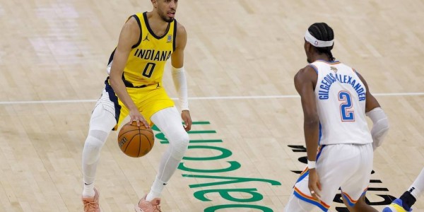 哈里伯顿今日带伤出战G6 且没有出场时间限制