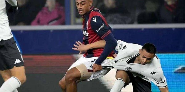 曼联想签法甲小将，齐尔克泽劝3460万镑球员，盼截诺丁汉森林