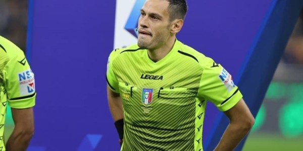 利物浦vs马竞裁判组：主裁意大利人马里亚尼，四官马尔切纳罗