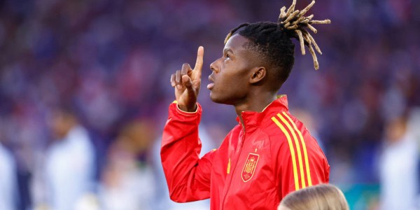 拜仁慕尼黑耐心耗尽！转攻利物浦哥伦比亚飞翼路易斯·迪亚斯