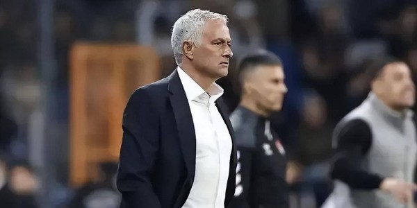 穆里尼奥澄清传闻：与国米未有接触，谣言仅为安抚球迷