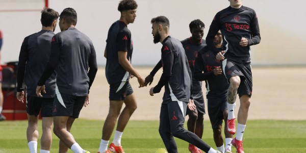 曼联旧将马赛再聚首！格林伍德、戈麦斯法甲刮起青春风暴？