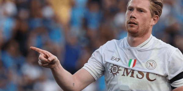 一场2-0让孔蒂取得开门红，德布劳内破门，收获意甲处子球