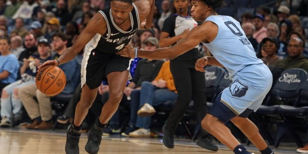 文班亚马复出空砍30分杰克逊21+9 马刺不敌灰熊